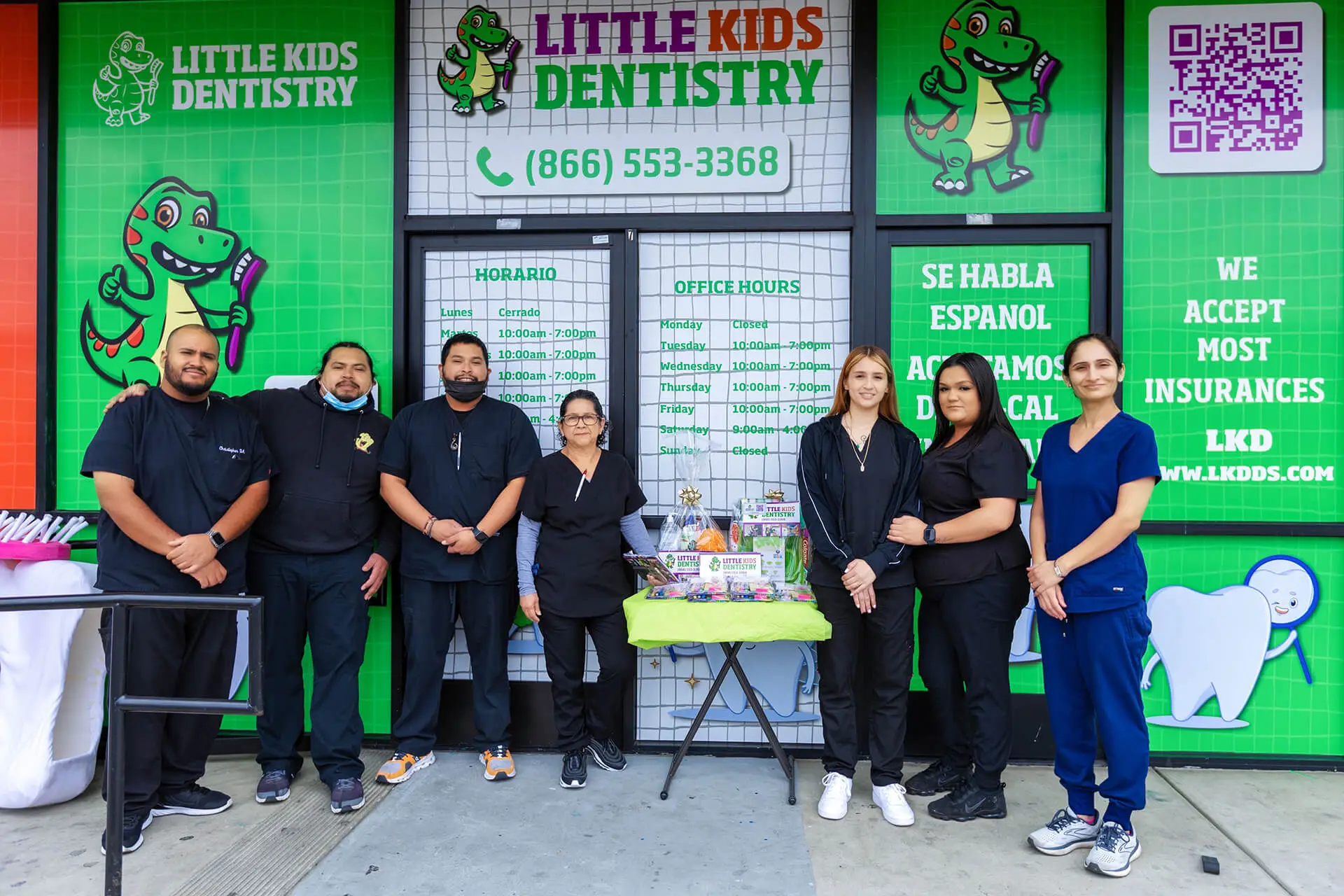 Nueva Oficina en Panorama City - Little Kids Dentistry amplía sus servicios